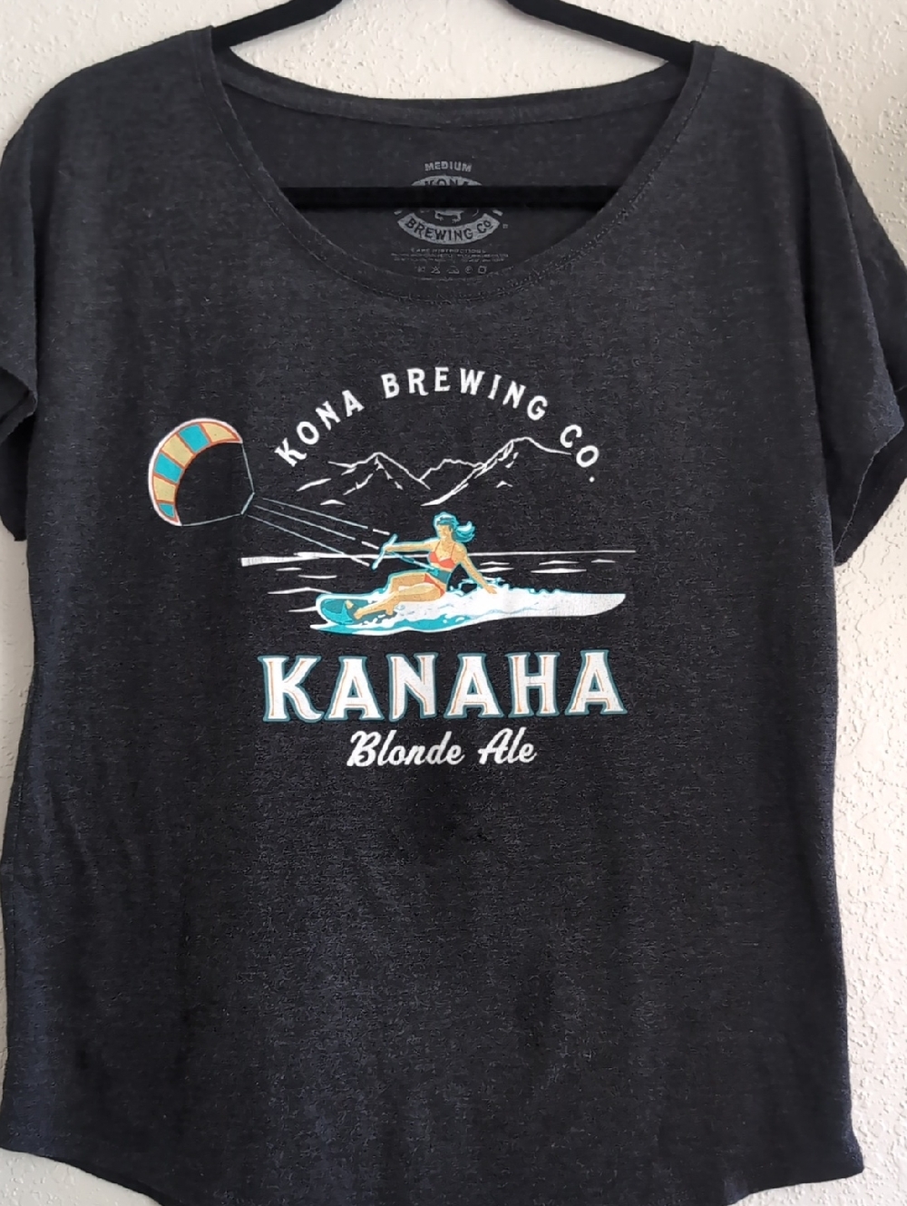 Kanaha Blonde Ale Women's Short Sleeve Tee - Black